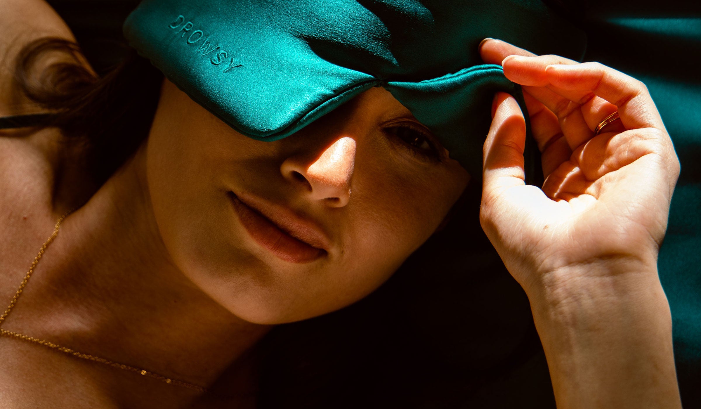 Drowsy Sleep Acne Featured