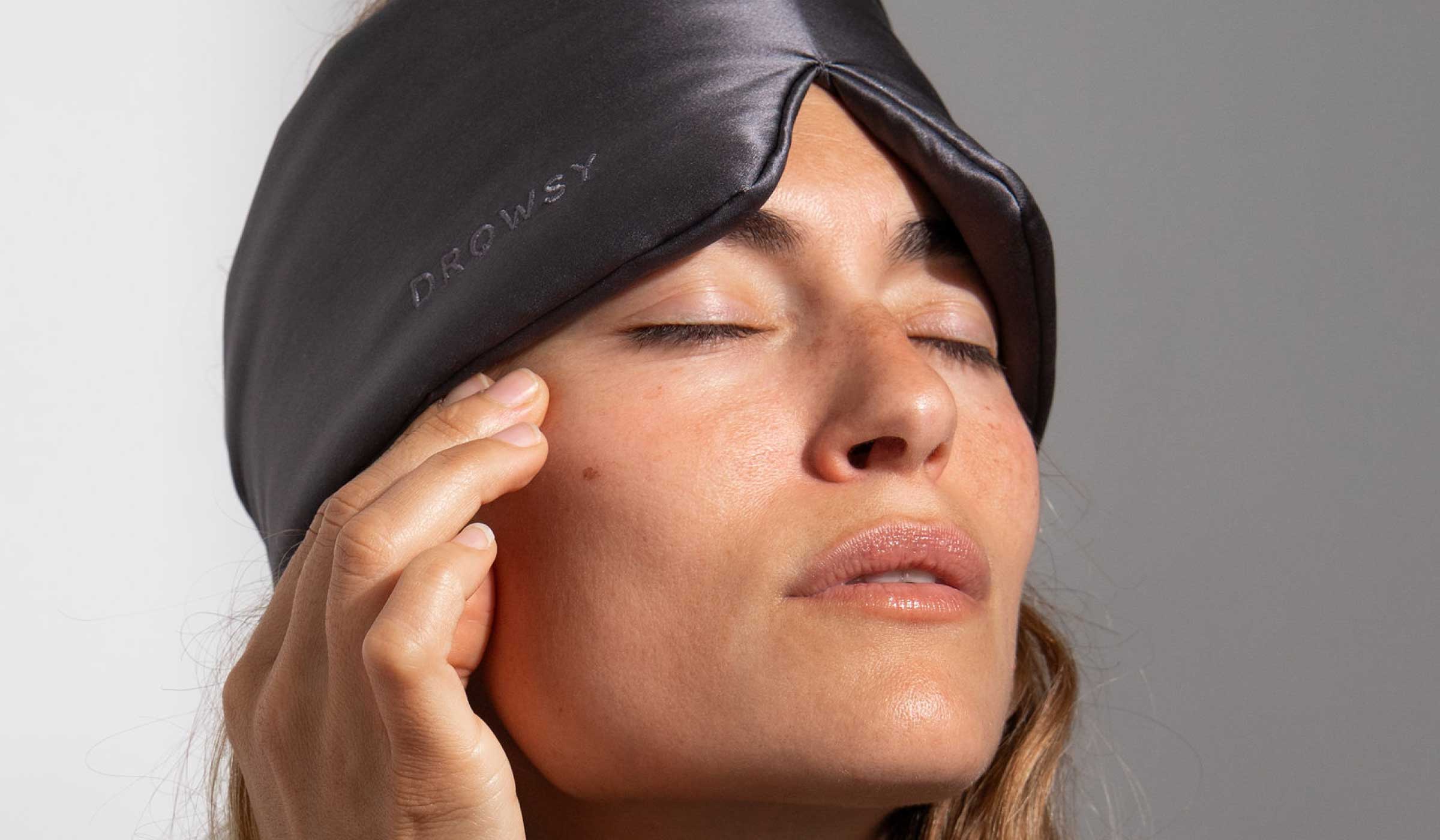 Drowsy Sleep April Value Beauty Traps